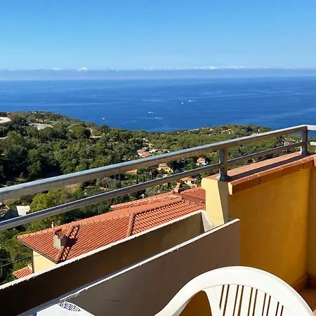 Panoramico Con Terrazzo Apartment